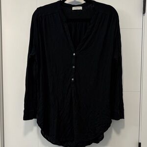 Babaton Black Shirt